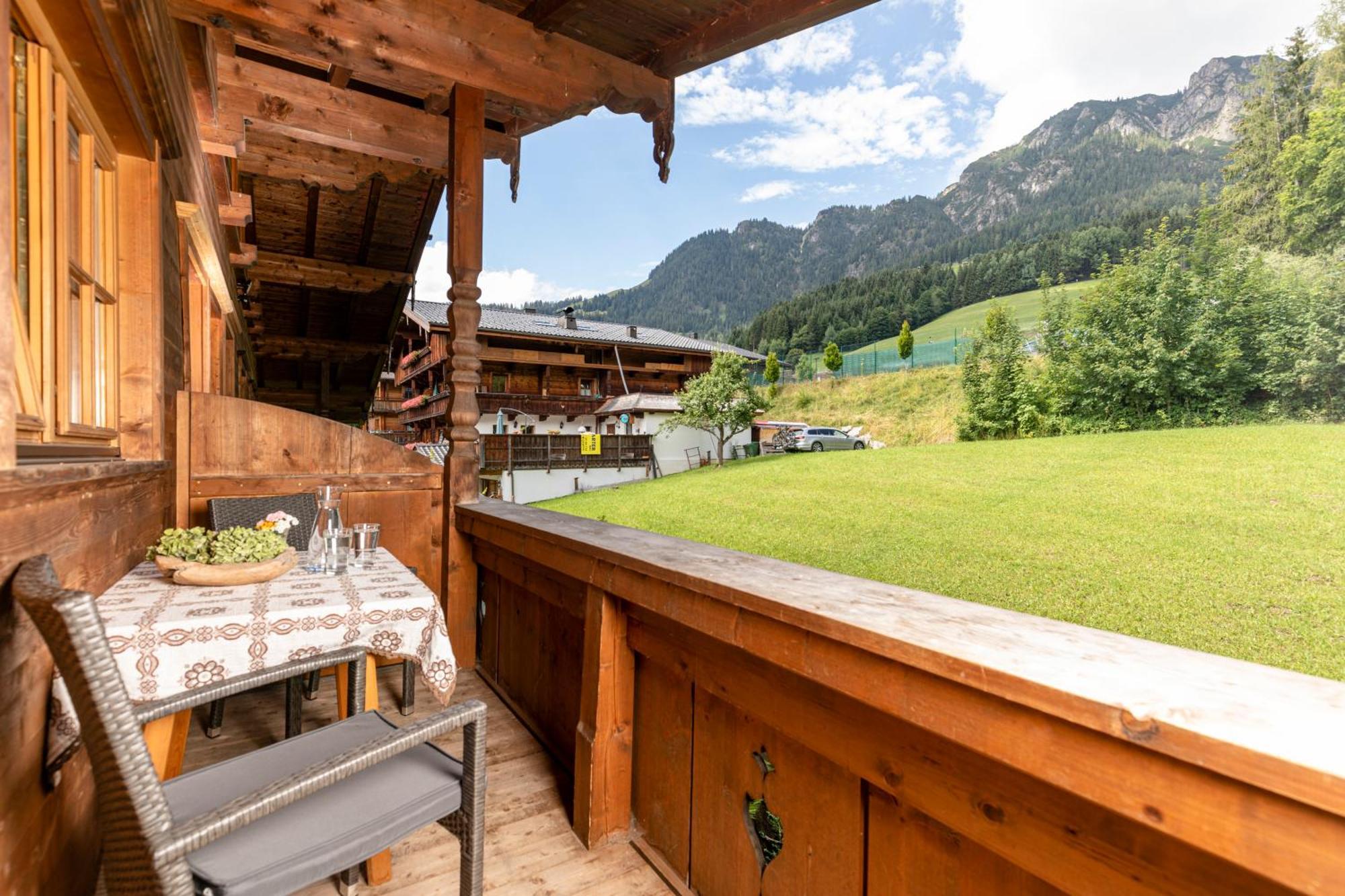 Gaestehaus Gratlspitz Alpbach Szoba fotó